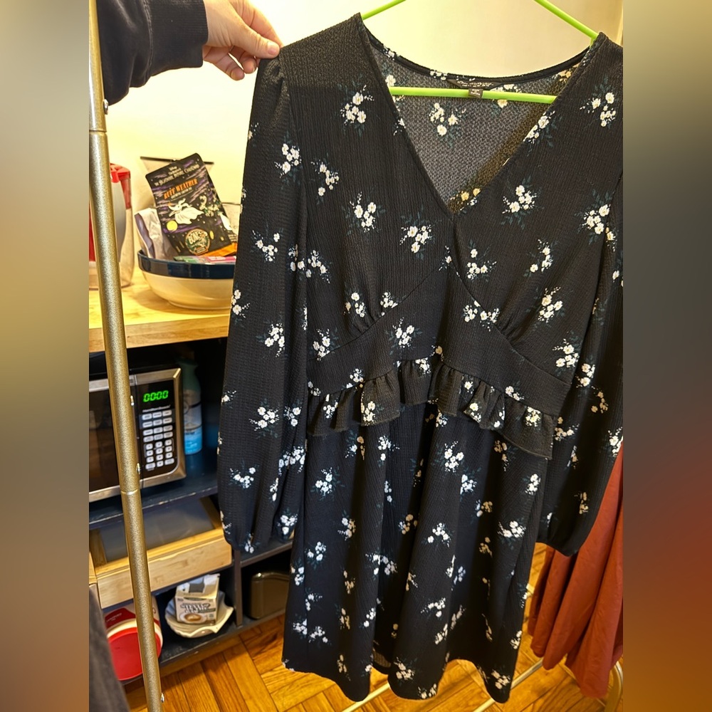 Black Floral Print Dress